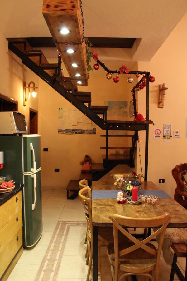 Cozy Big Apartment With Balcony Тирана Екстер'єр фото