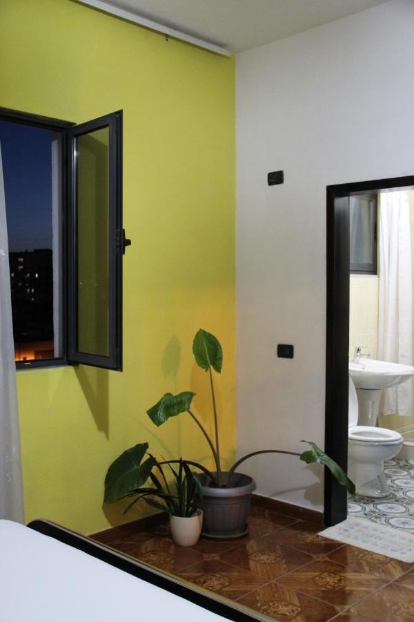 Cozy Big Apartment With Balcony Тирана Екстер'єр фото