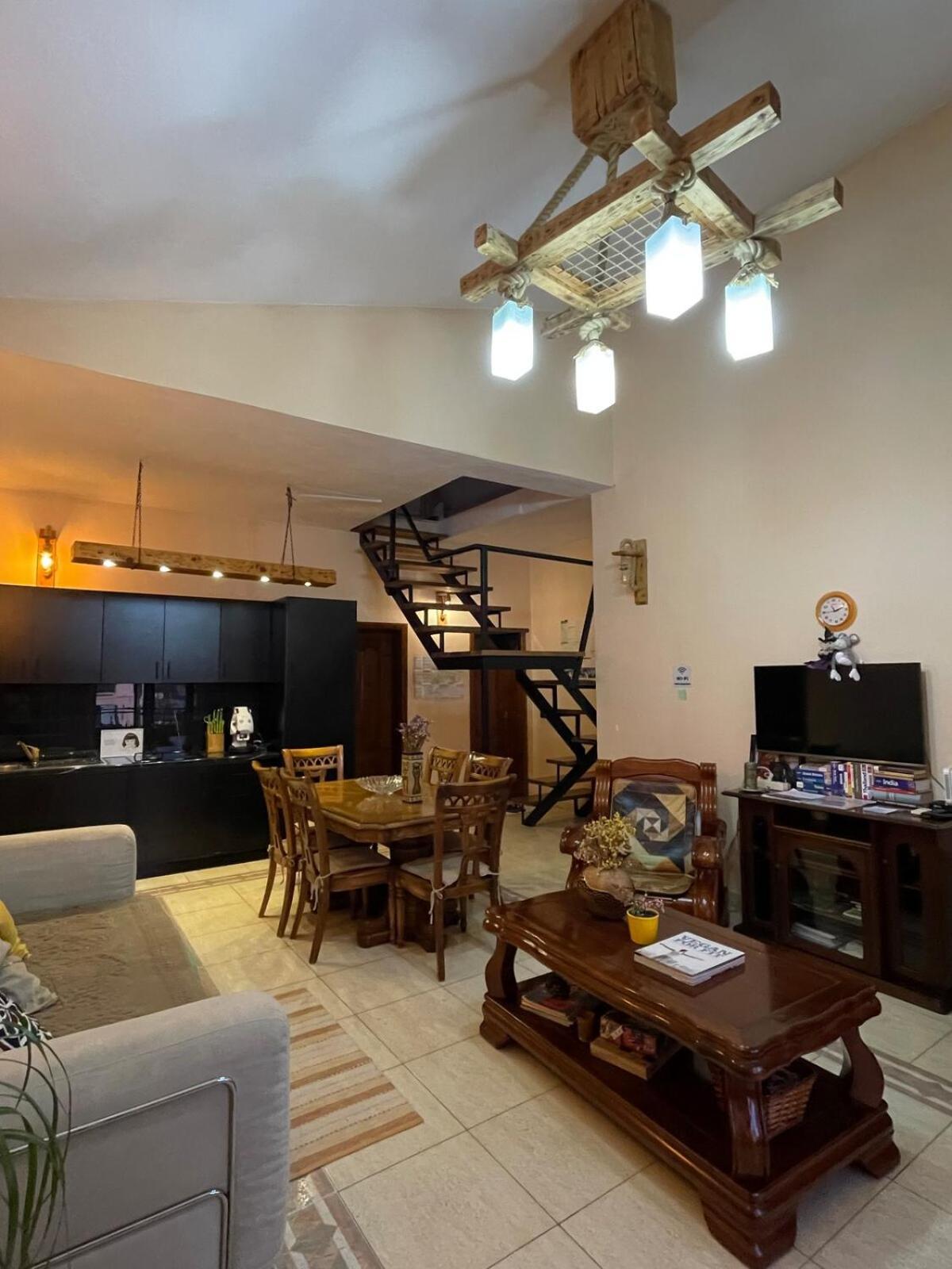 Cozy Big Apartment With Balcony Тирана Екстер'єр фото